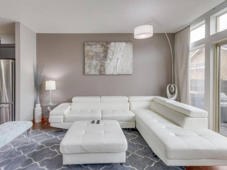 Ferienhaus Brand New Downtown Modern 5 Beds, 3 Full Baths Vermont Avenue, Boise